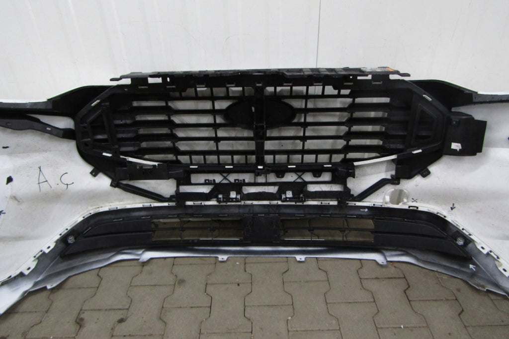 Prednji branik Ford Transit Custom mk2 II 23-