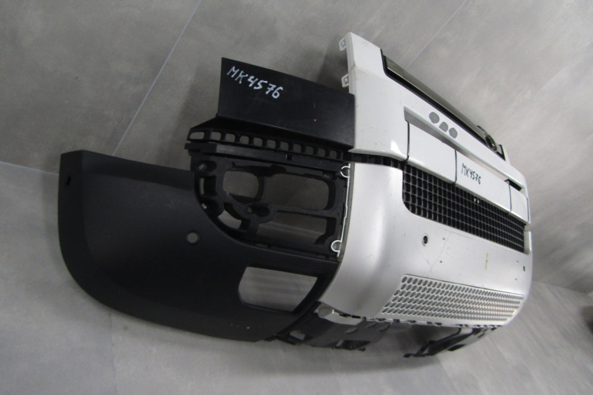 Prednji branik Land Rover Defender 2 II L663 20-