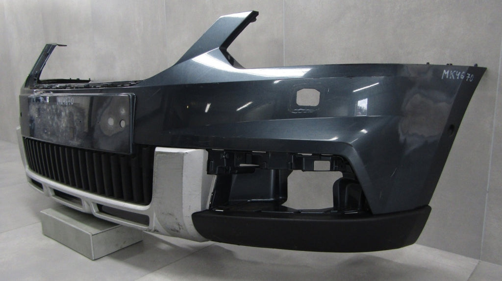 Prednji branik Skoda Yeti 5L0 Outdoor Lift 13-17