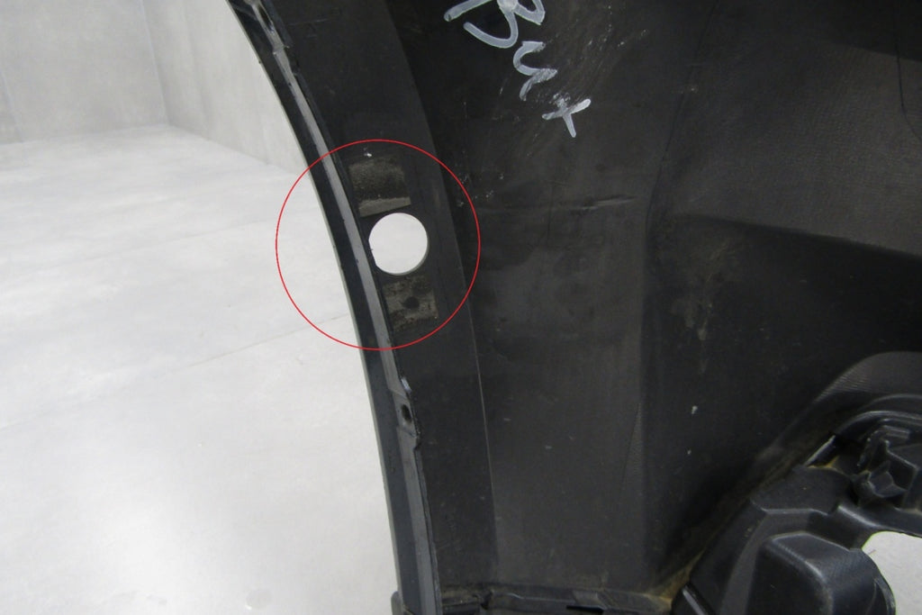 Prednji branik Skoda Yeti 5L0 Outdoor Lift 13-17