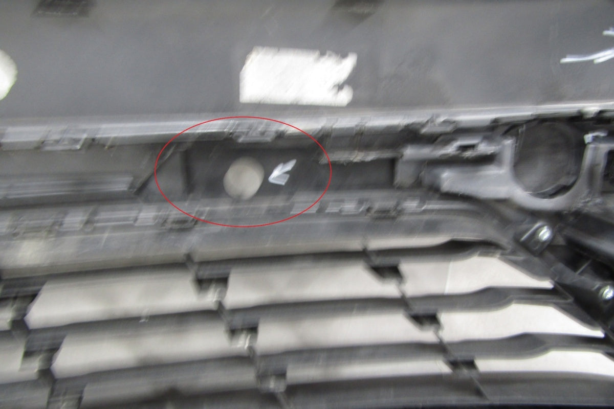 Prednji branik Renault Trafic 3 III Lift 21-