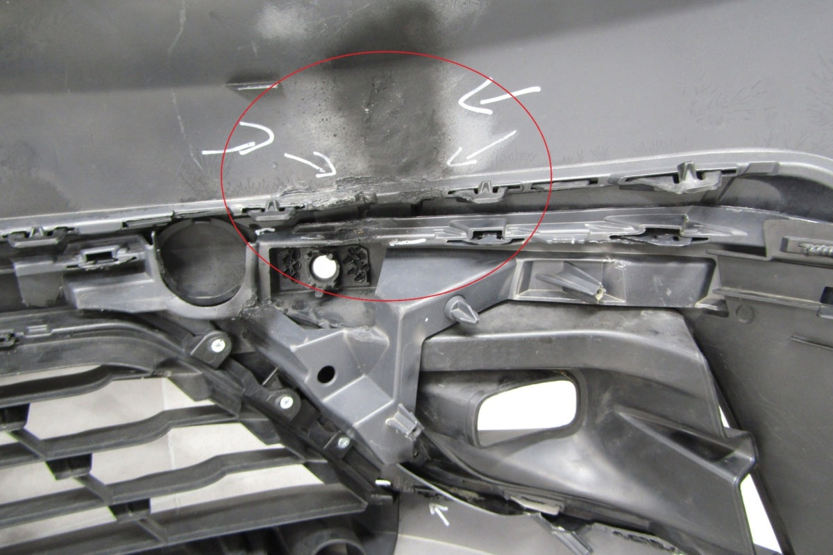 Prednji branik Renault Trafic 3 III Lift 21-
