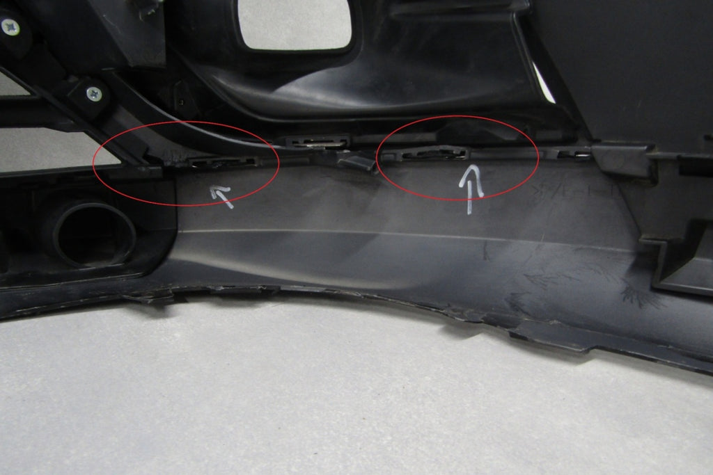 Prednji branik Renault Trafic 3 III Lift 21-