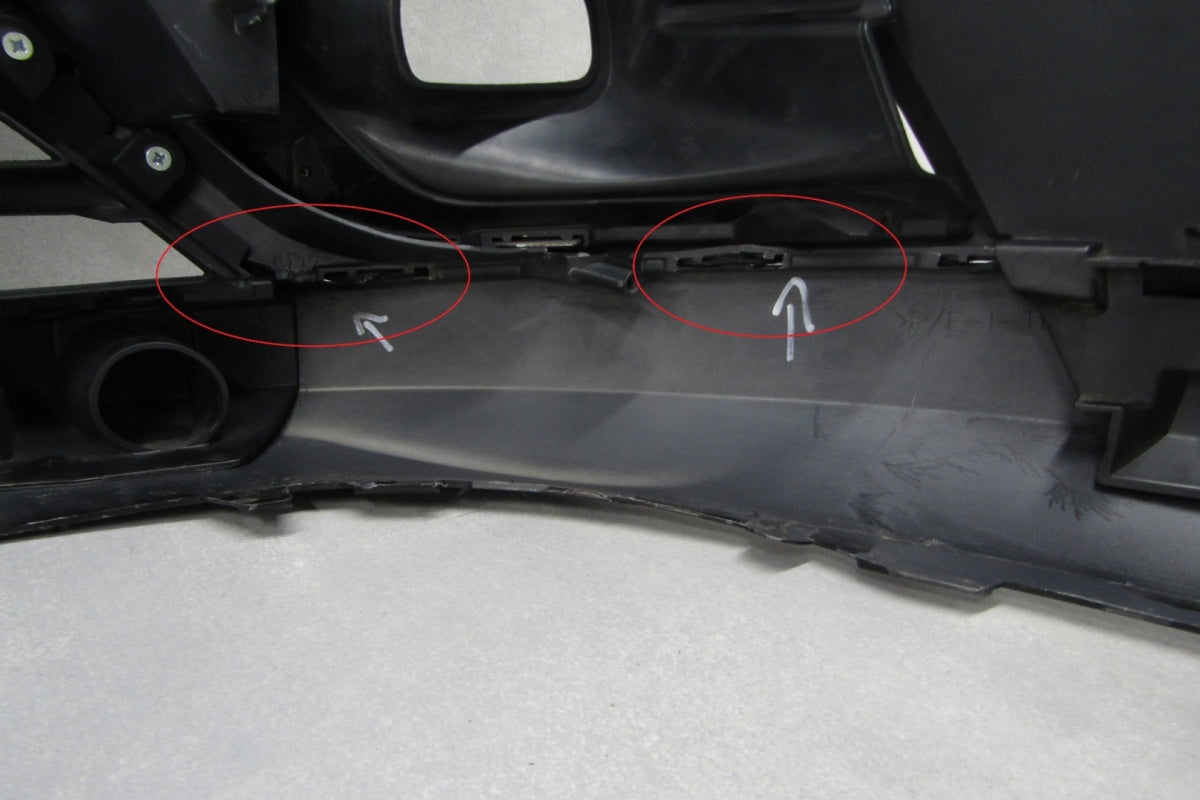 Prednji branik Renault Trafic 3 III Lift 21-