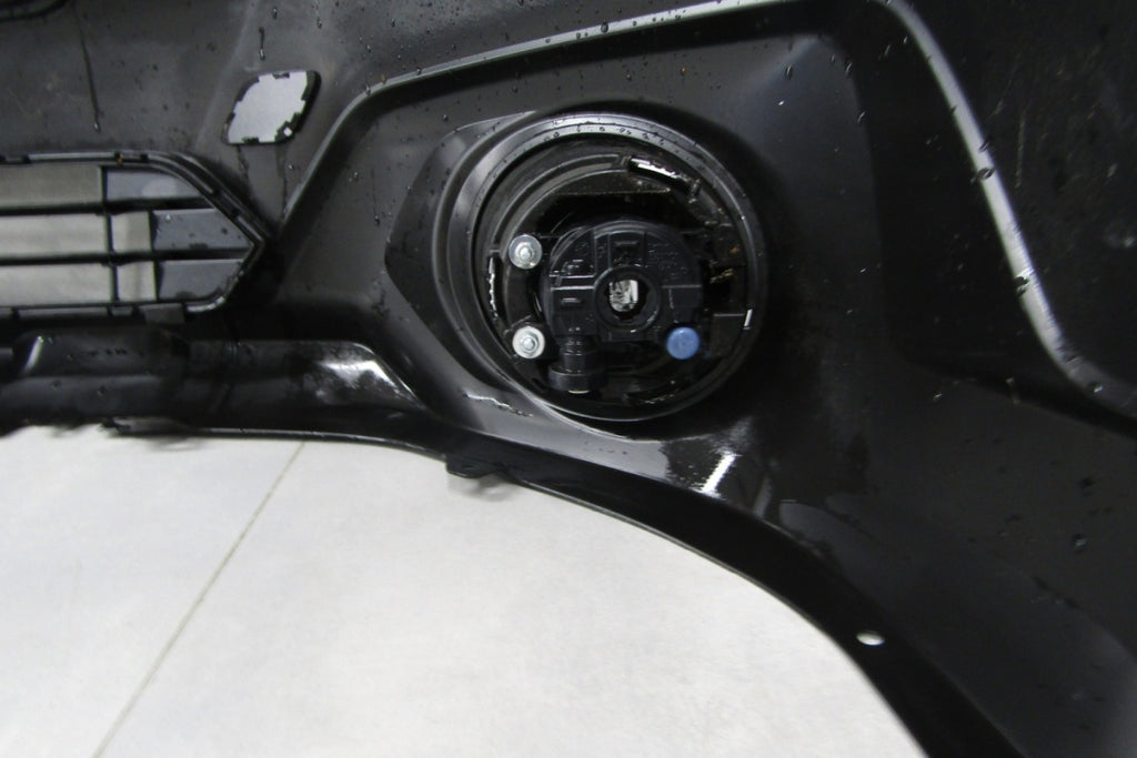 Prednji branik Subaru Outback 5 V BS 14-17