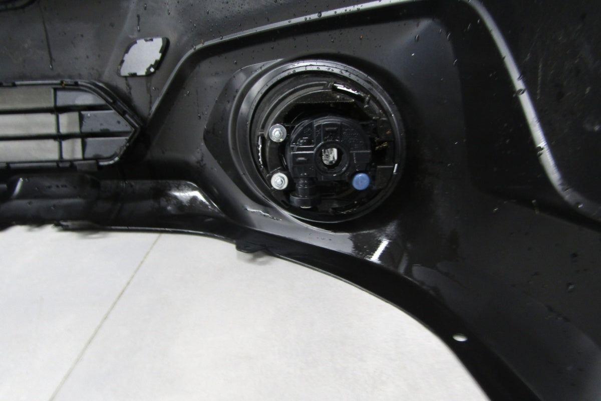 Prednji branik Subaru Outback 5 V BS 14-17