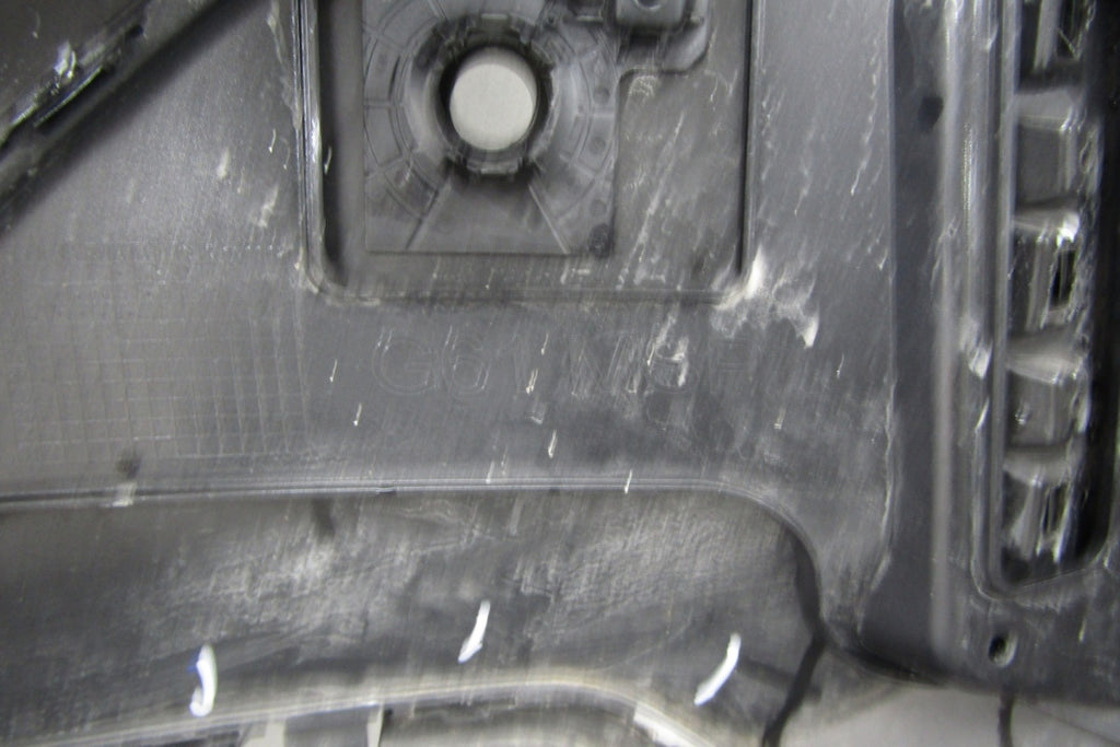 Zadnji branik BMW 5 G61 Kombi M-paket 23-