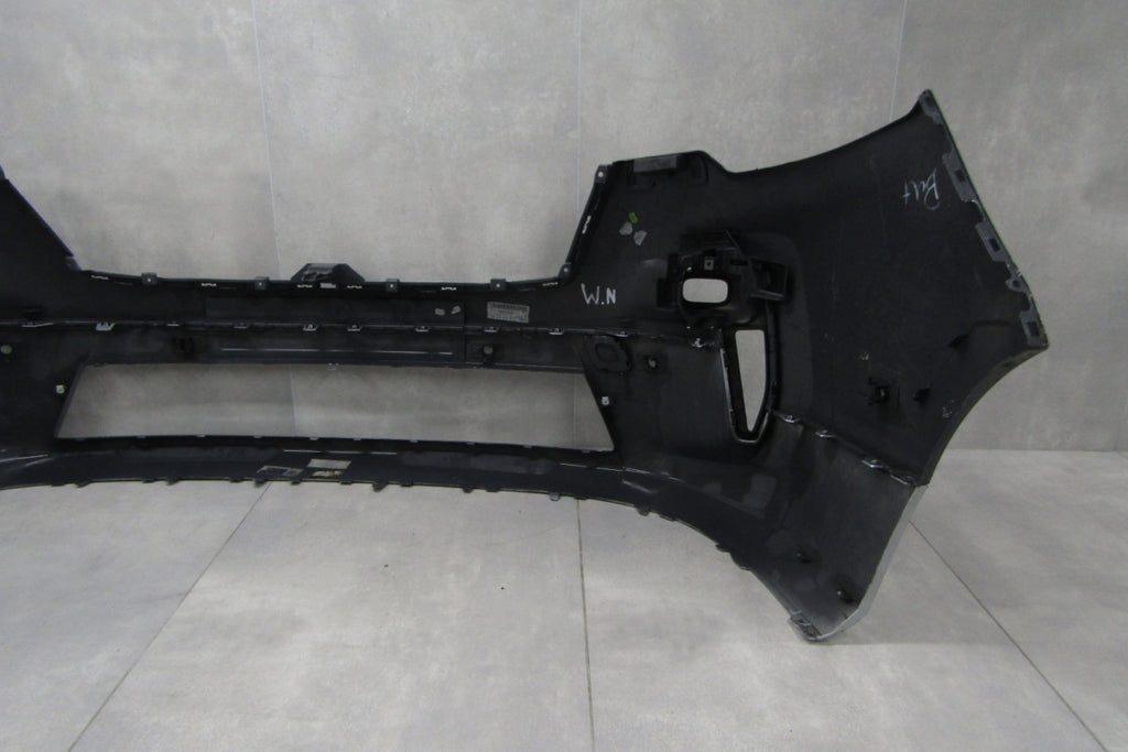Prednji branik Nissan NV300 Primastar Lift 21- (+1 LED)