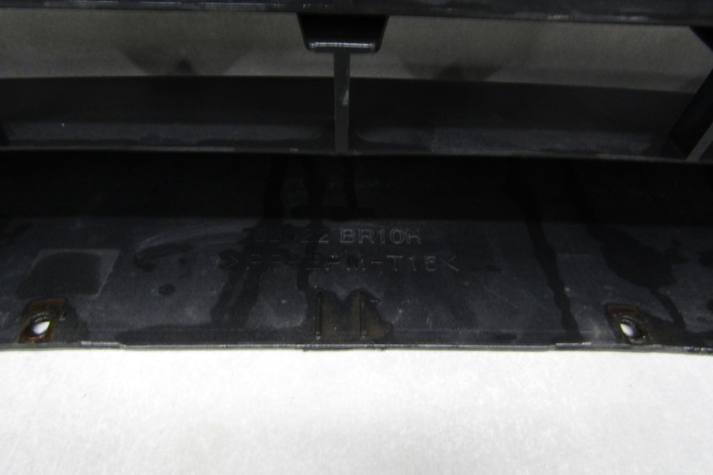 Prednji branik Nissan Qashqai 1 Lift 09-13
