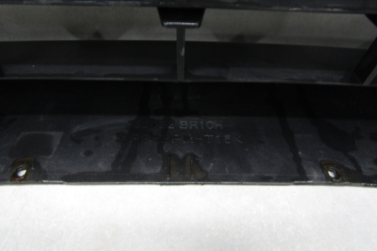 Prednji branik Nissan Qashqai 1 Lift 09-13