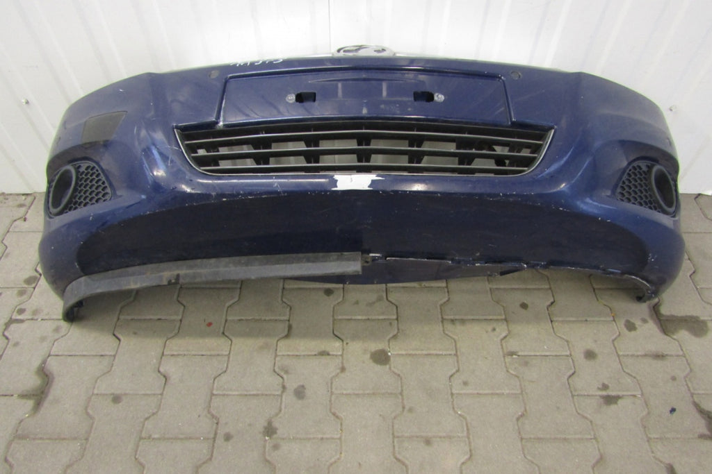 Prednji branik Opel Zafira B Lift 08-14