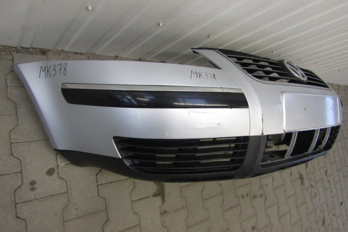 Prednji branik VW Volkswagen Passat B5 Lift 00-05