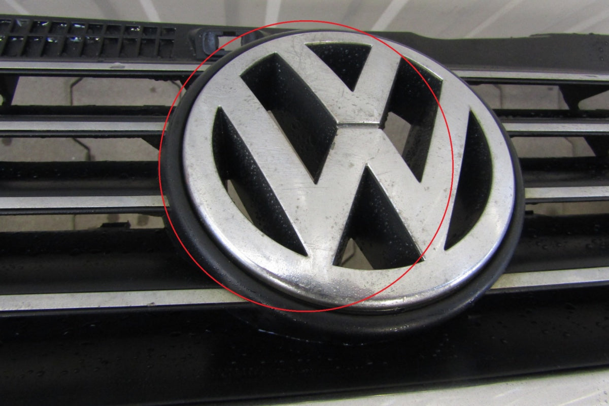 Prednji branik VW Volkswagen Passat B5 Lift 00-05