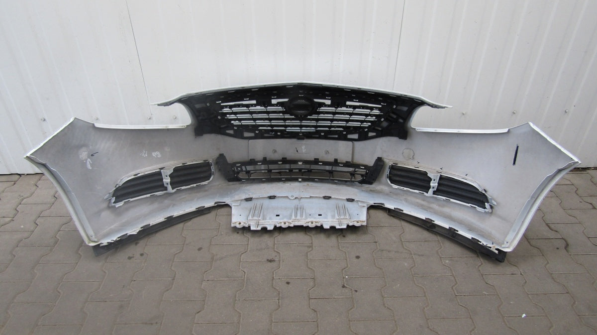 Prednji branik Opel Insignia A I 08-13