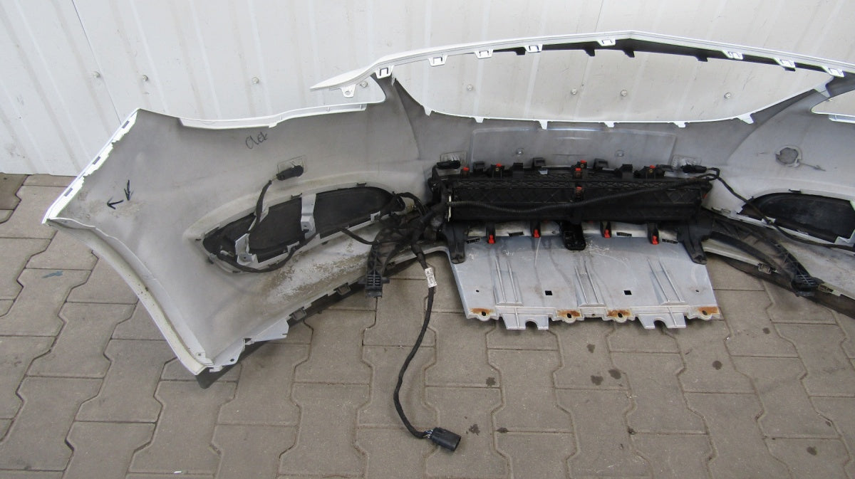 Prednji branik Opel Insignia A Lift 13-17