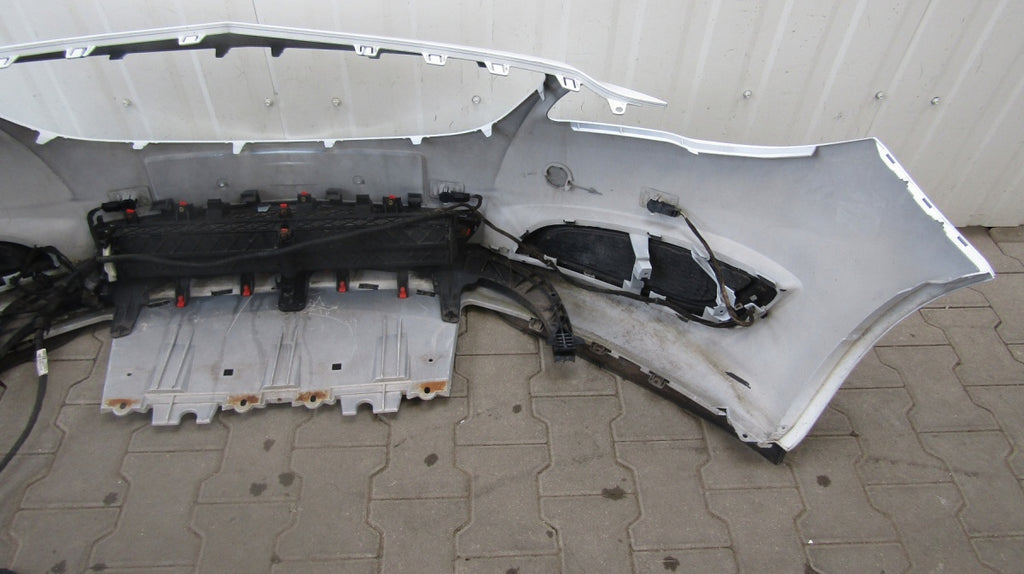 Prednji branik Opel Insignia A Lift 13-17