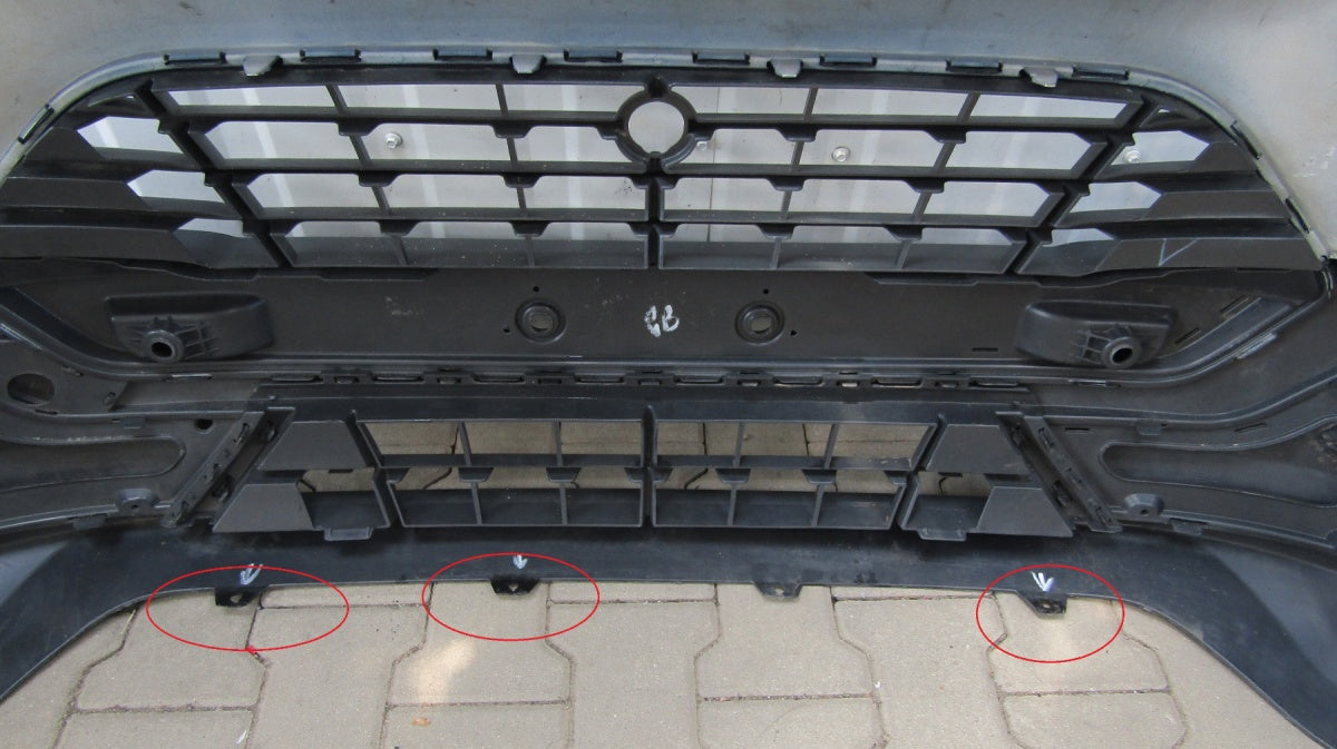 Prednji branik Ford Transit Custom 13-
