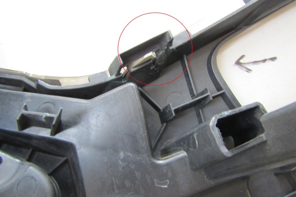 Prednji branik Ford C-Max 2 II Lift 14-