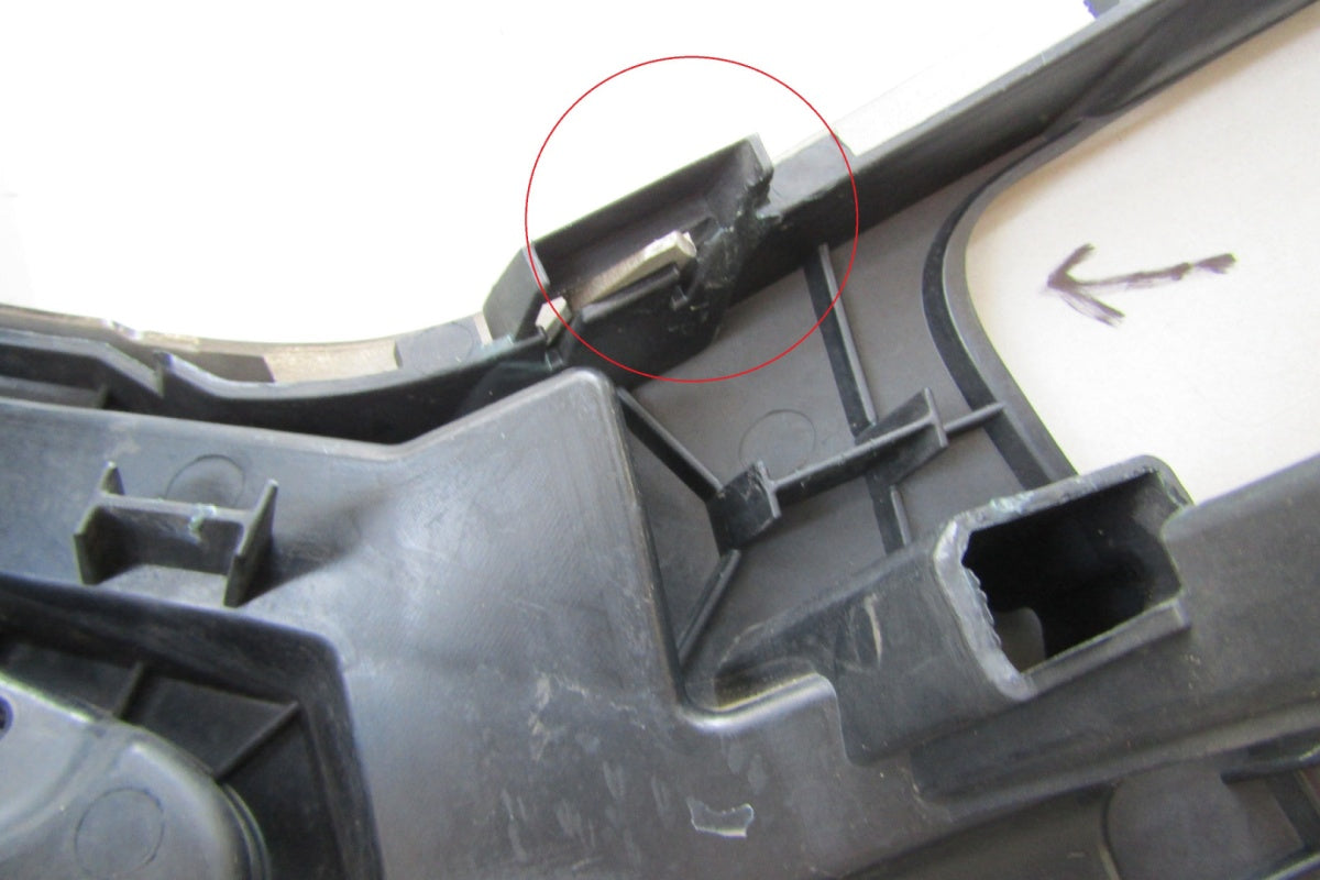 Prednji branik Ford C-Max 2 II Lift 14-