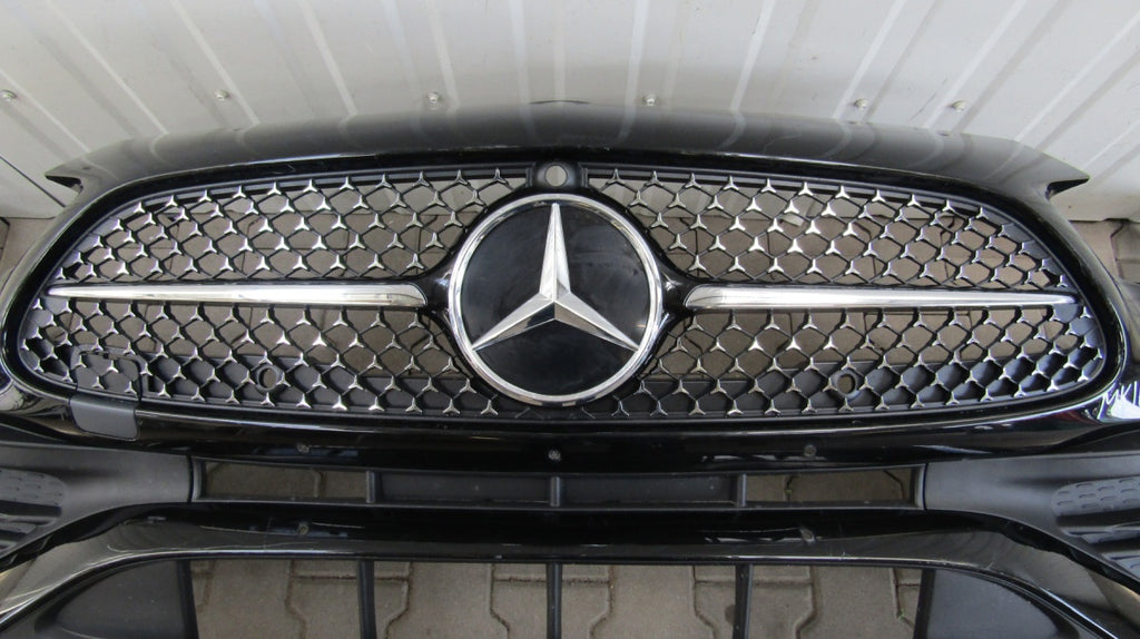 Prednji branik Mercedes C klasa W206 206 AMG 21-