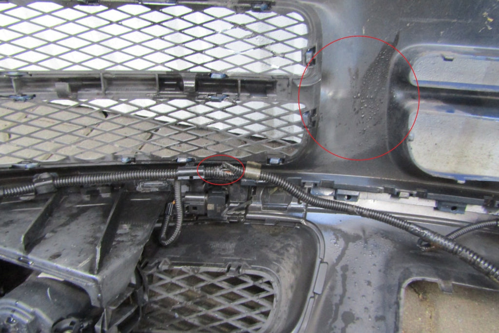Prednji branik VW Touareg 7L6 02-06