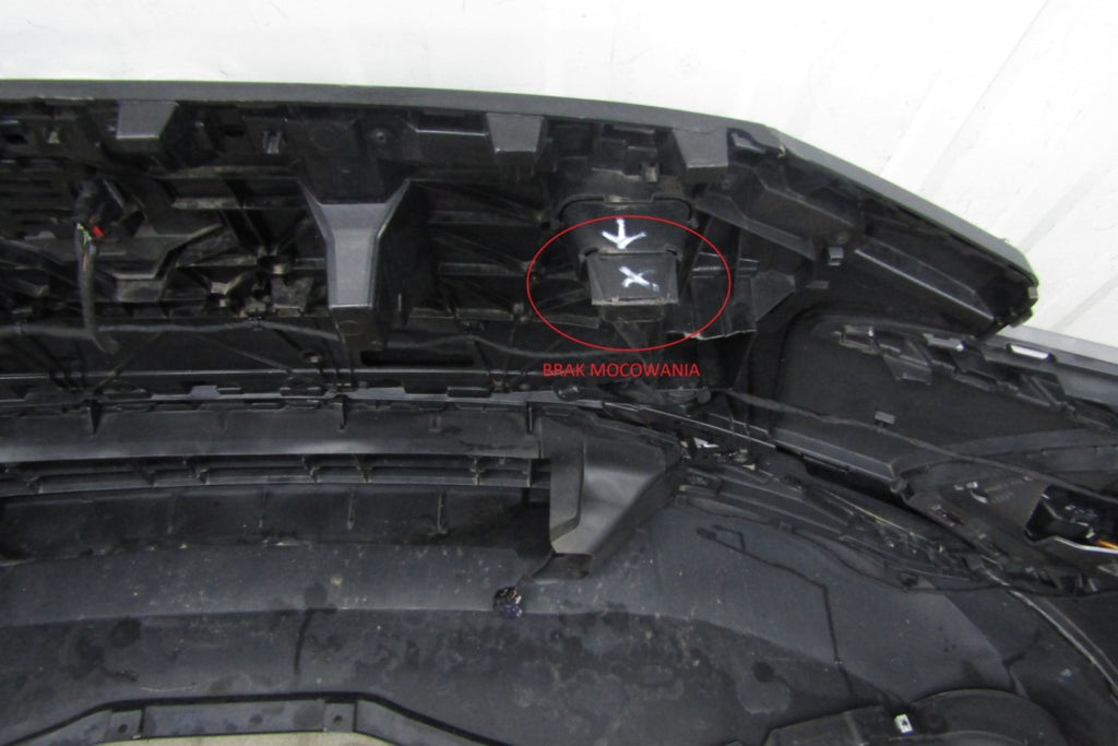 Prednji branik Audi Q4 E-Tron E Tron 89A RADAR 21-
