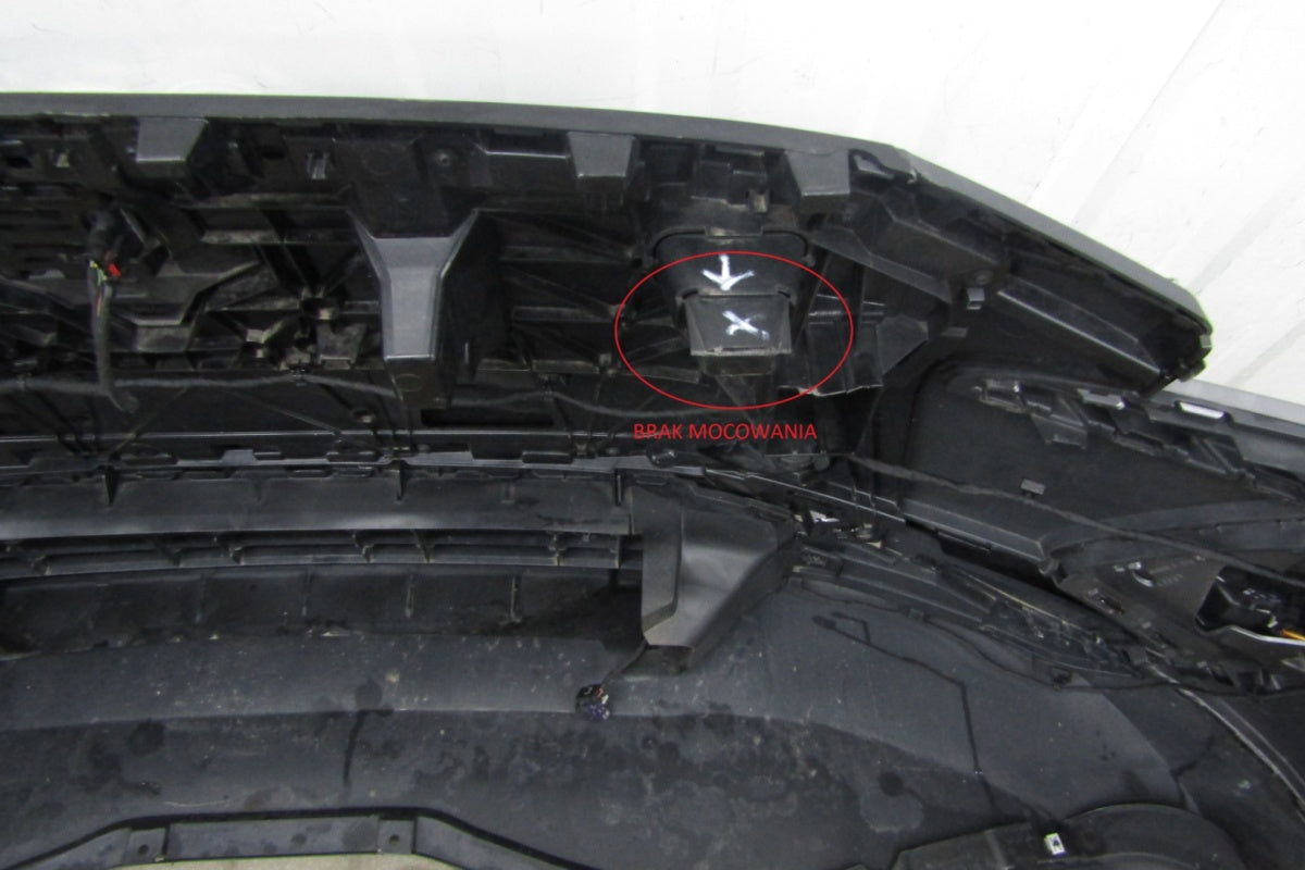 Prednji branik Audi Q4 E-Tron E Tron 89A RADAR 21-