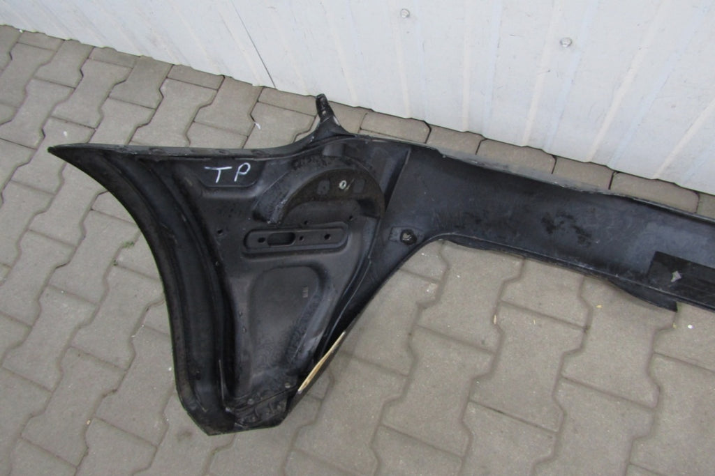 Zadnji branik Aston Martin Vantage S V12 09-16