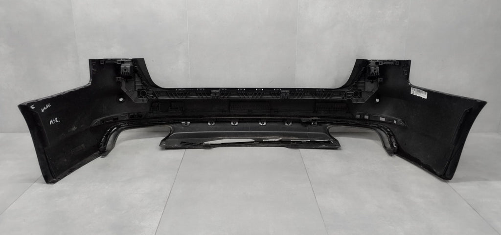 Zadnji branik Audi A4 S4 B9 8W9 Kombi S-Line 15-19