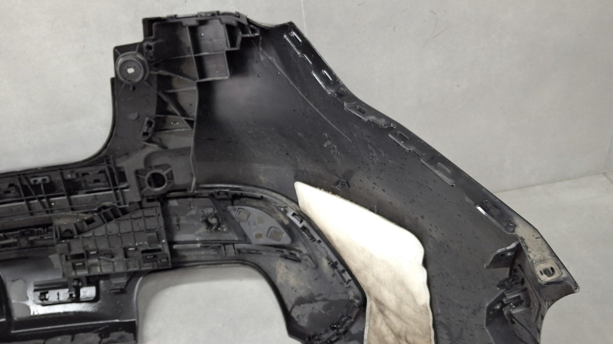 Zadnji branik Audi A5 III 8B3 B10 24-