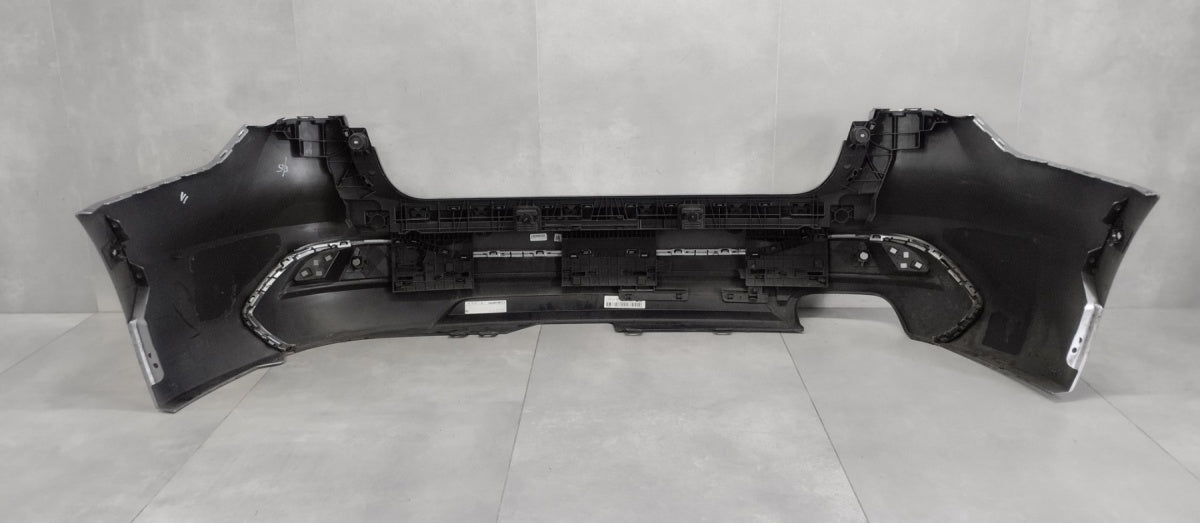 Zadnji branik Audi A5 III 8B3 B10 24-