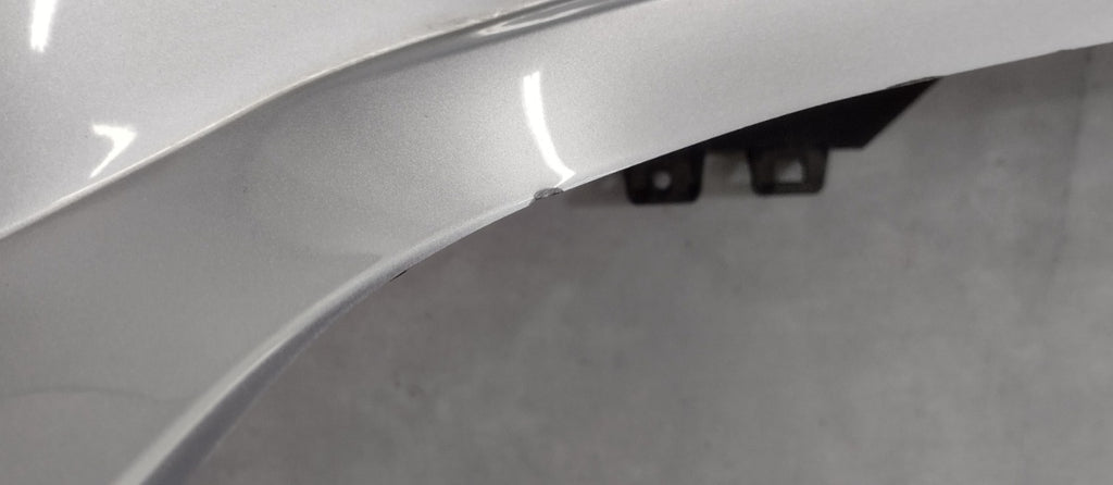 Zadnji branik Audi A5 III 8B3 B10 24-