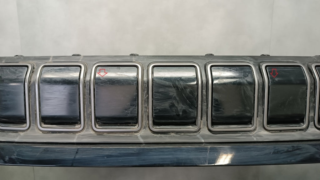 Prednji branik Jeep Avenger 23-