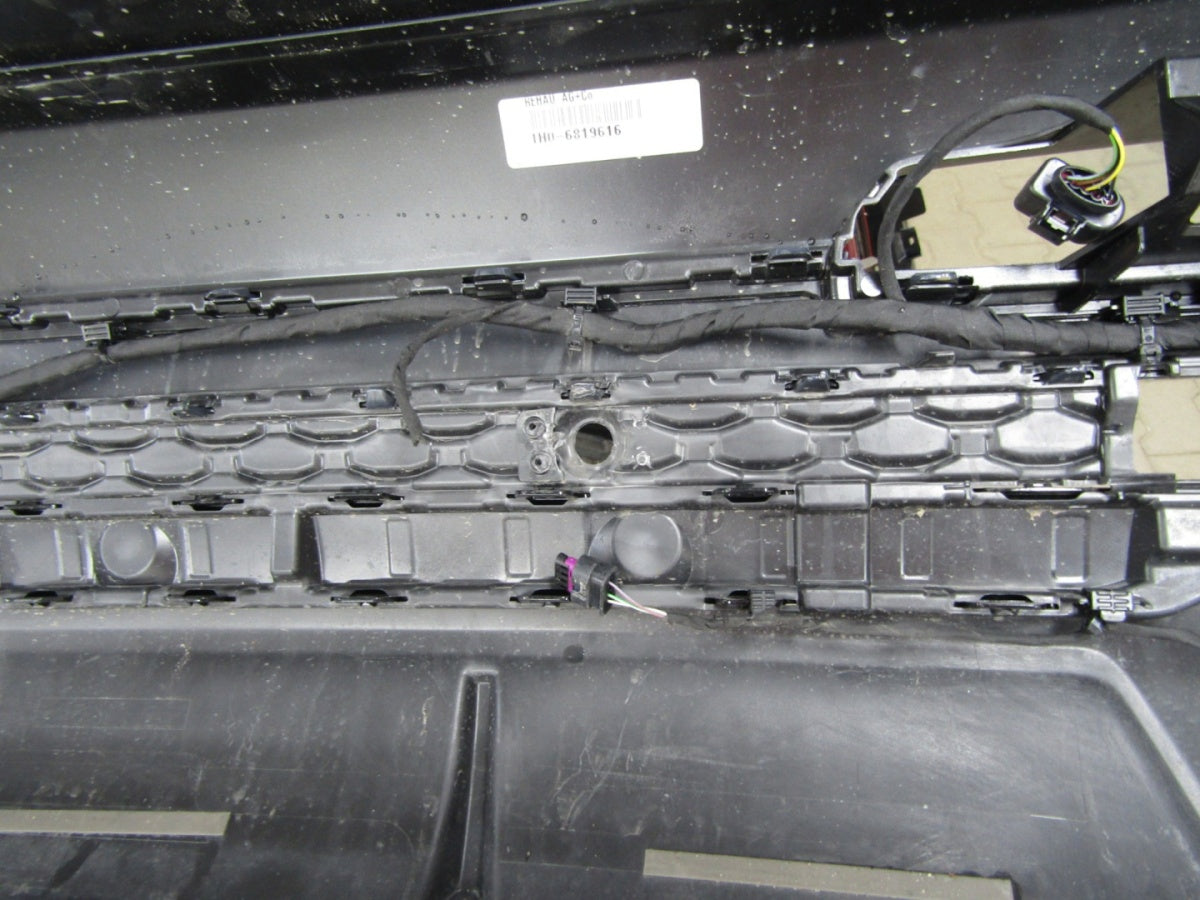 Zadnji branik Audi SQ7 4M0 2gi Lift 2024 -