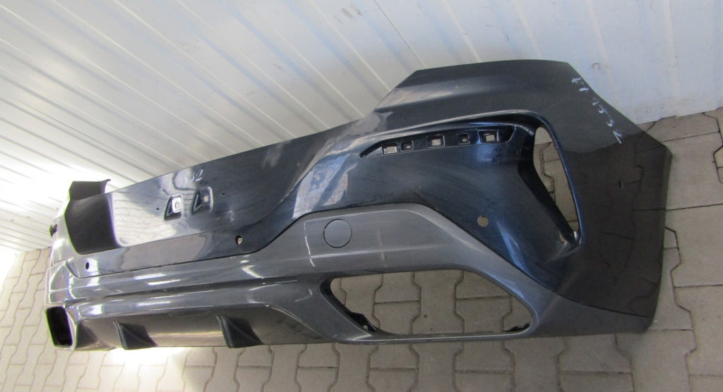 Zadnji branik BMW 8 G16 M paket 18-