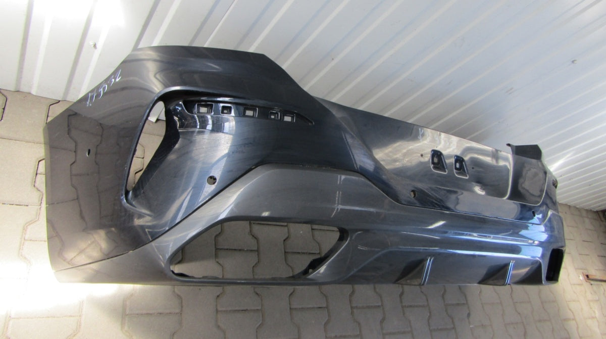 Zadnji branik BMW 8 G16 M paket 18-