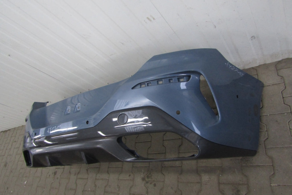 Zadnji branik BMW 8 G16 M paket 18-