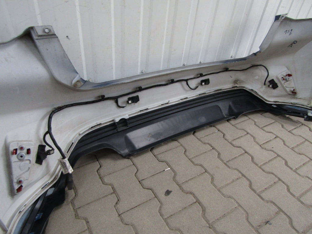 Zadnji branik FORD FOCUS MK4 IV ST LINE HB 18- / KOMPL.