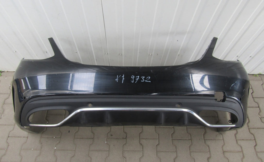 Zadnji branik MERCEDES C klasa 205 AMG SEDAN LIFT