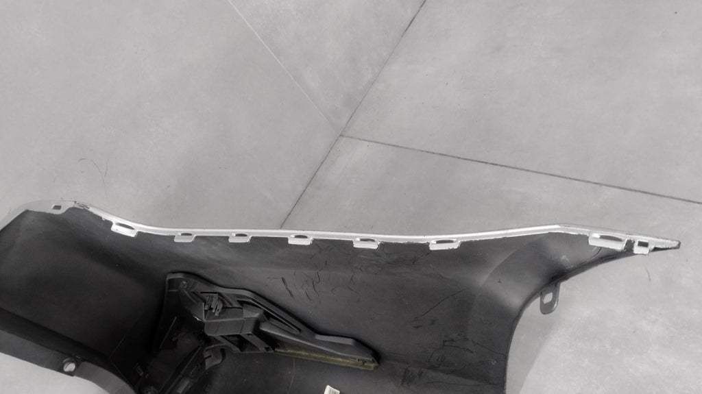 Zadnji branik MERCEDES VITO W447 14-19 LONG / ŚLIZGI