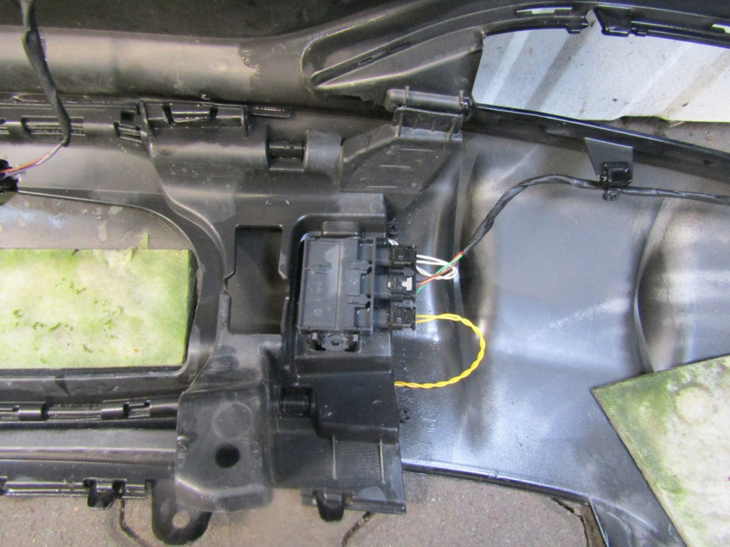 Zadnji branik MERCEDES EQS 297 AMG 21-