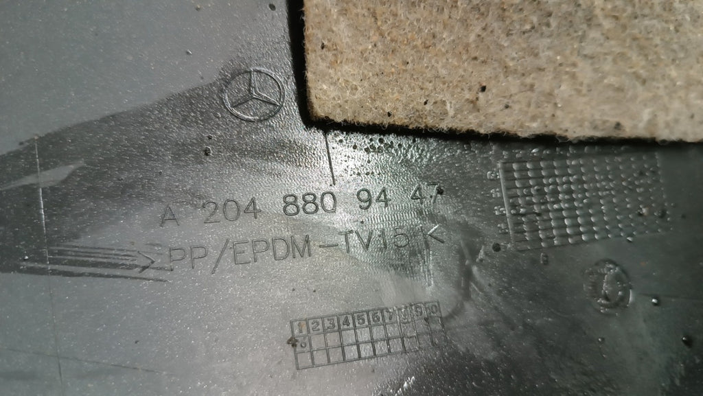 Zadnji branik Mercedes W204 Lift AMG karavan 10-14