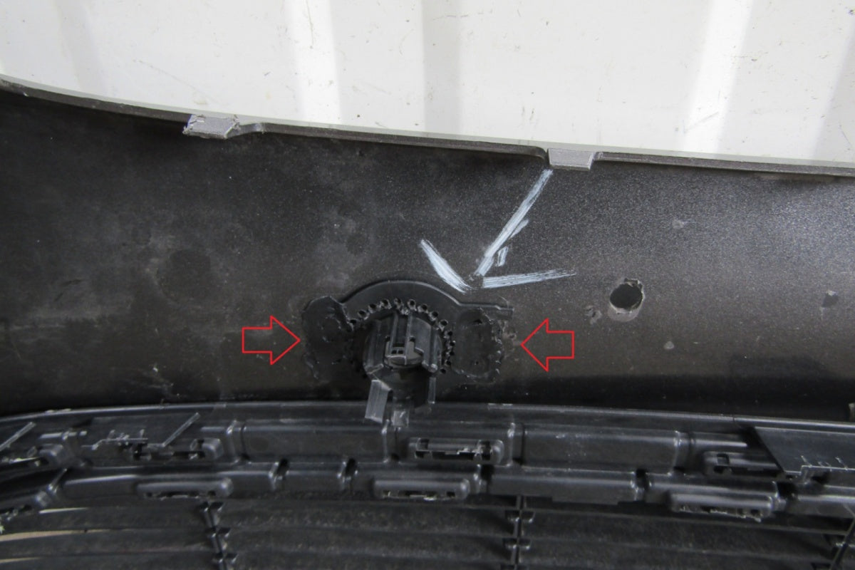 Prednji branik Mercedes EQA 243 21-