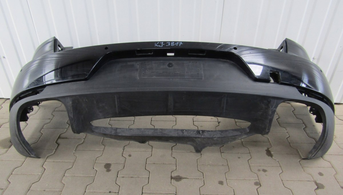 Zadnji branik PORSCHE MACAN 95B 13-/KOŃCÓWKI WYDECHU