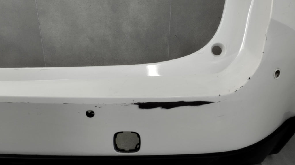 Zadnji branik Toyota Corolla 12 XII E21 TREK KOMBI 19-