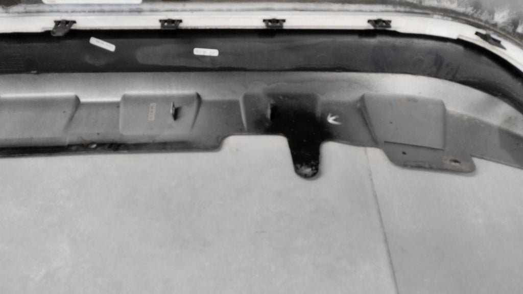 Zadnji branik Toyota Corolla 12 XII E21 TREK KOMBI 19-