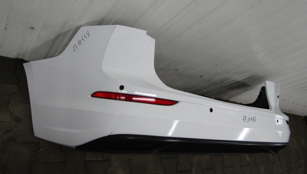 Zadnji branik VW GOLF VIII 8 5H9 karavan 20- / 4PDC