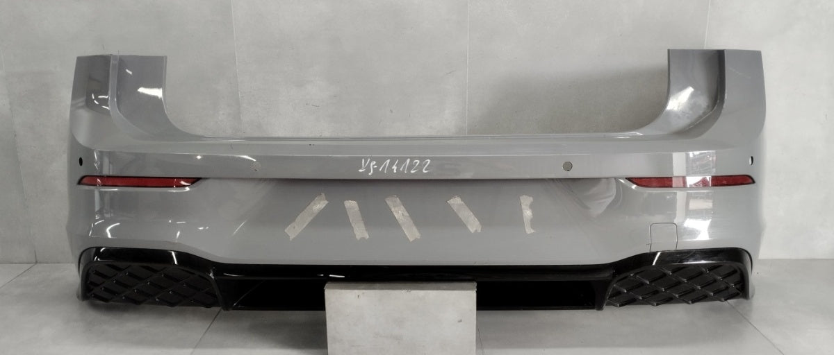 Zadnji branik VW Golf 8 VIII 5H6 HB R-LINE LIFT 24-