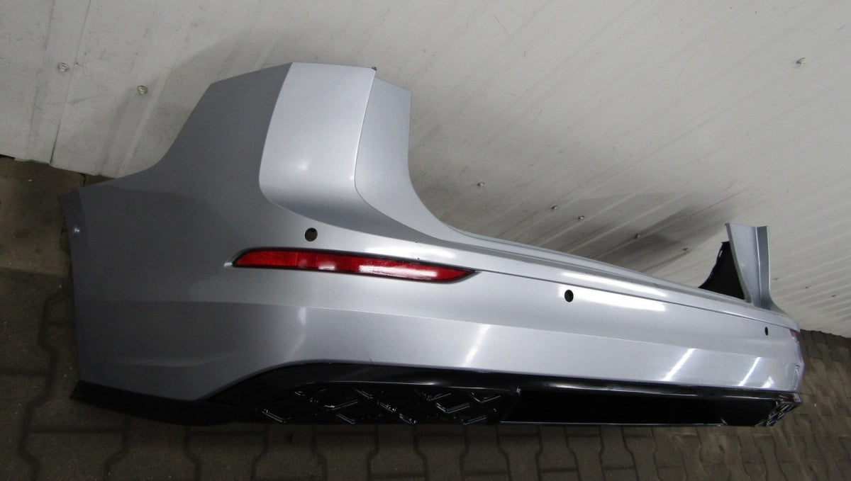 Zadnji branik VW Golf 8 VIII 5H9 KOMBI R-LINE LIFT 24-