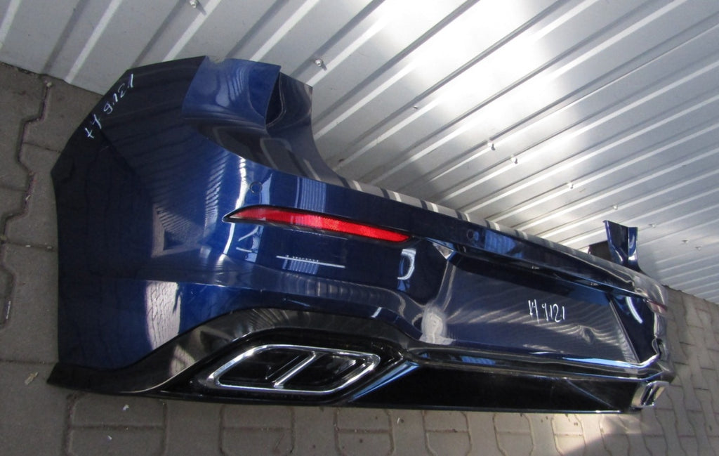 Zadnji branik VW Golf 8 VIII 5H6 R LINE HB 19- / kompletan